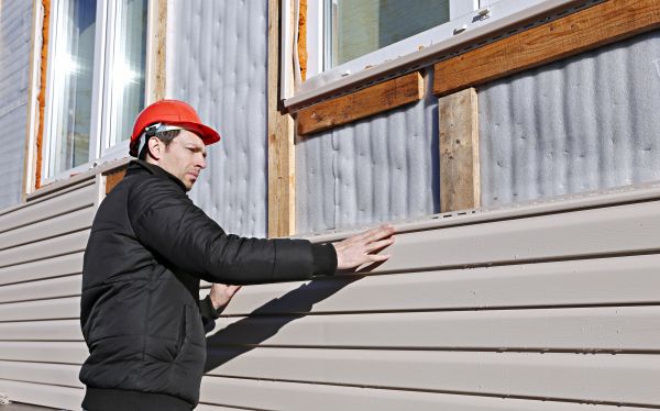 Cost of Vinyl Cladding Repair in Dallas