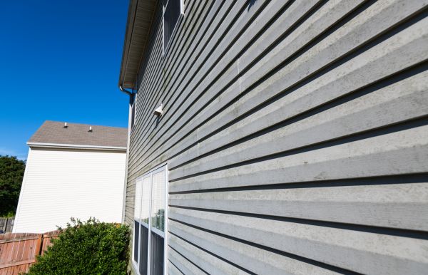 Cost of Vinyl Siding Panel Replacement in Dallas